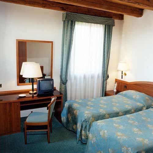 Hotel Villa Altura Ospedaletto Euganeo Exterior foto